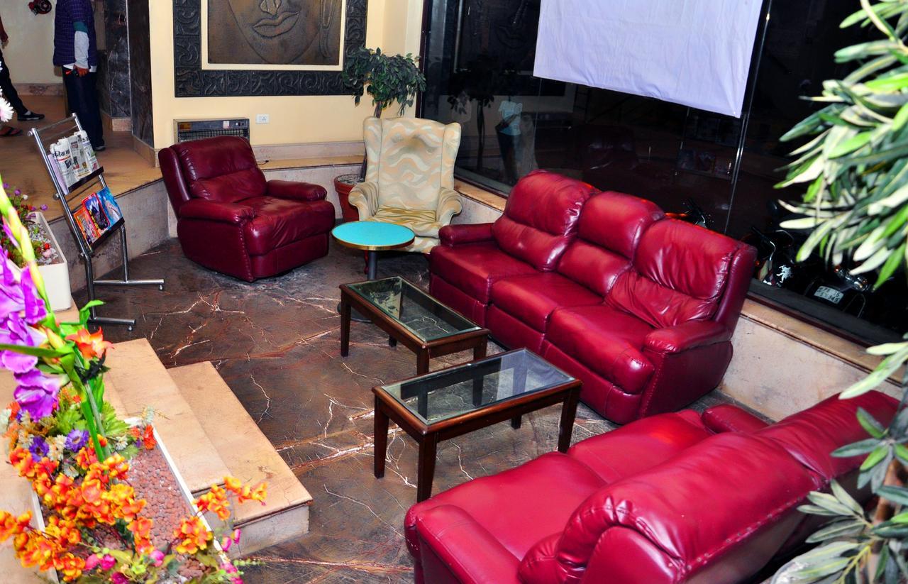 Hotel Unite Pathankot Ngoại thất bức ảnh