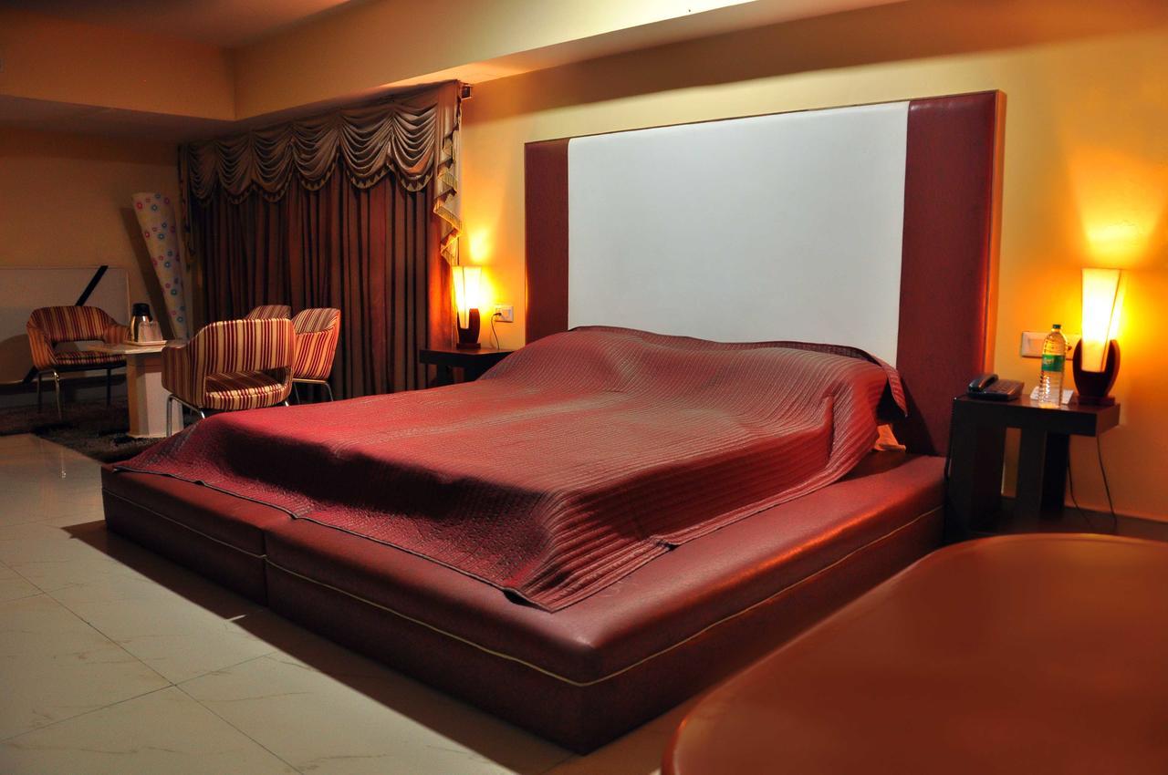 Hotel Unite Pathankot Ngoại thất bức ảnh